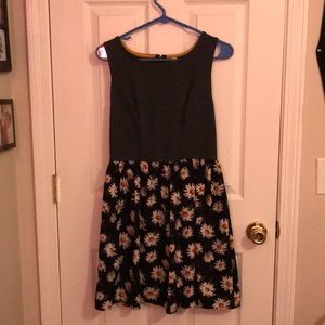 Daisy Dress
